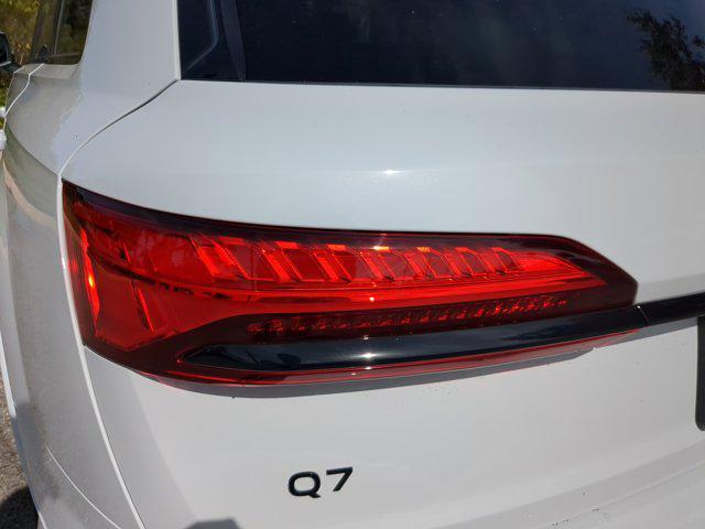 new 2026 Audi Q7 car, priced at $73,895