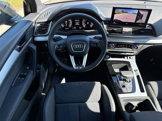 new 2025 Audi Q5 car, priced at $70,550