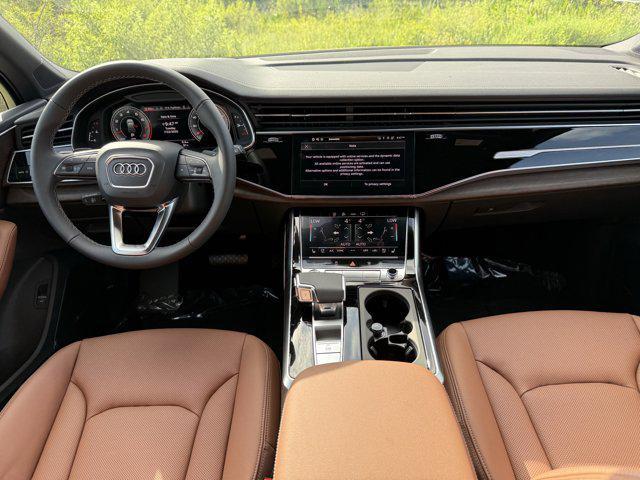 new 2025 Audi Q7 car, priced at $78,900