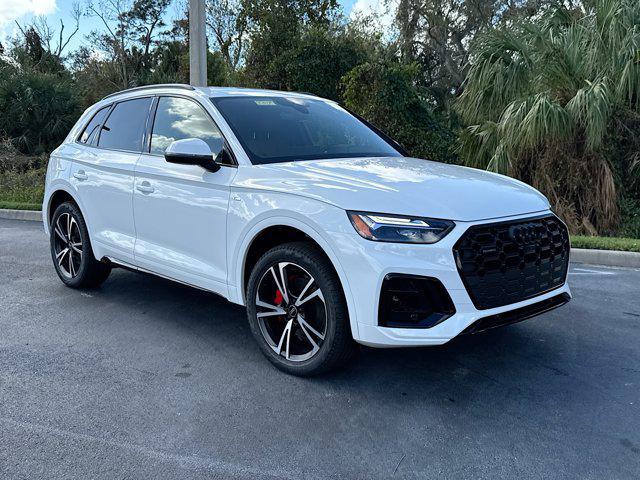 new 2025 Audi Q5 car, priced at $59,605