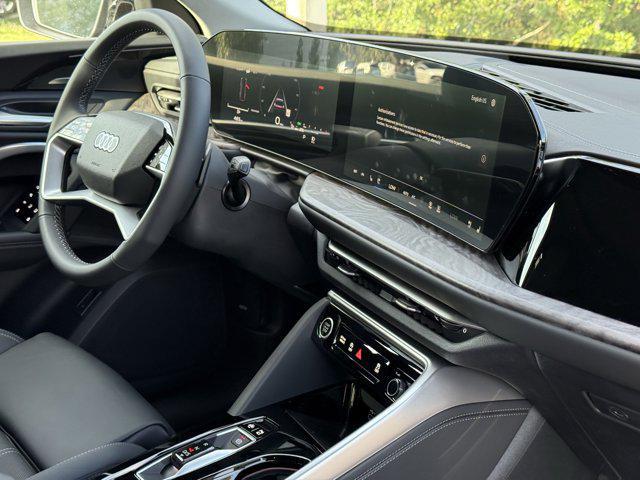 new 2025 Audi Q5 car, priced at $60,975