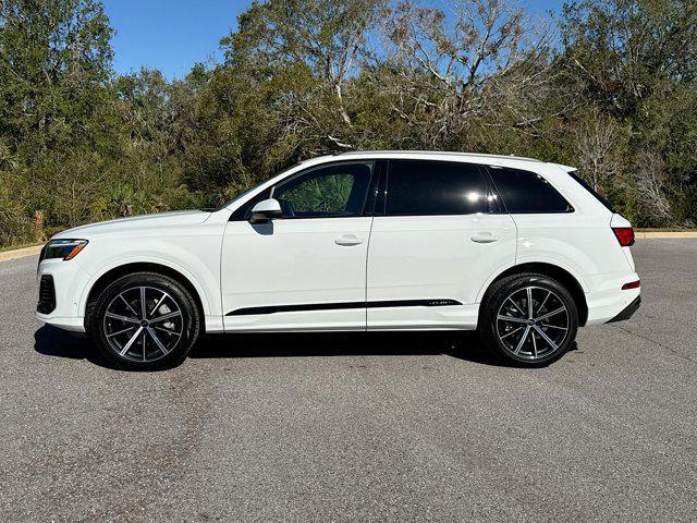 used 2025 Audi Q7 car, priced at $58,988