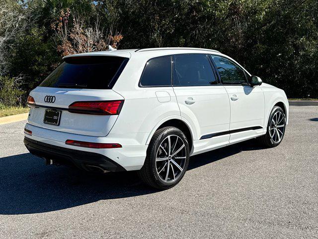 used 2025 Audi Q7 car, priced at $58,988