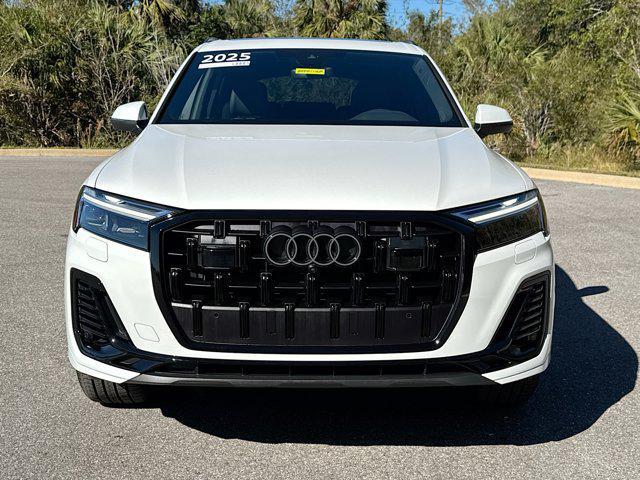 used 2025 Audi Q7 car, priced at $58,988