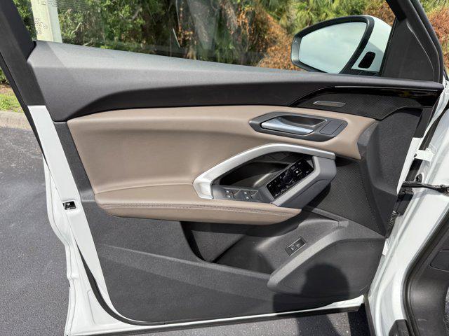 new 2025 Audi Q5 car, priced at $61,300