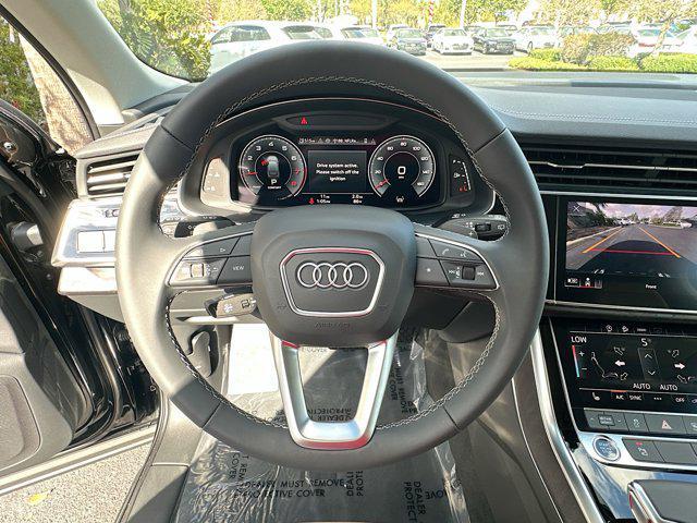 new 2025 Audi Q7 car, priced at $65,600