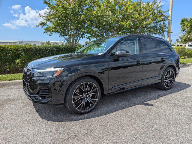 new 2025 Audi Q7 car, priced at $78,900