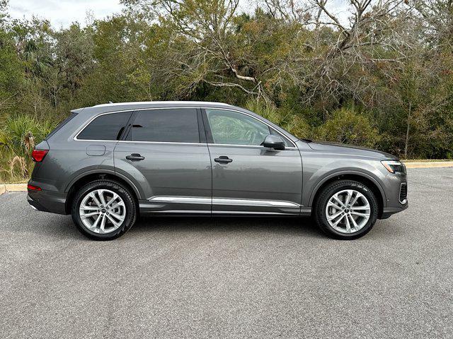 used 2025 Audi Q7 car, priced at $55,988