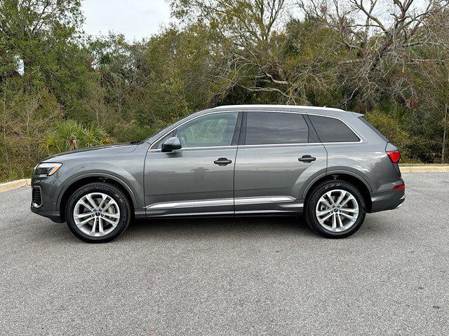 used 2025 Audi Q7 car, priced at $55,988