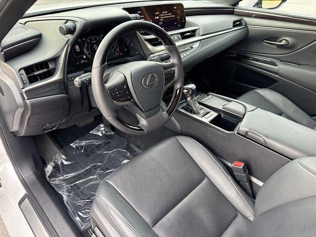 used 2019 Lexus ES 350 car, priced at $29,988