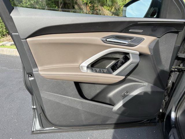 new 2025 Audi Q5 car, priced at $60,335