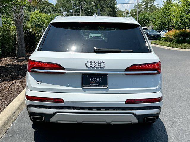 new 2025 Audi Q7 car, priced at $67,350