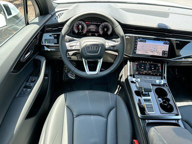 new 2025 Audi Q7 car, priced at $67,350