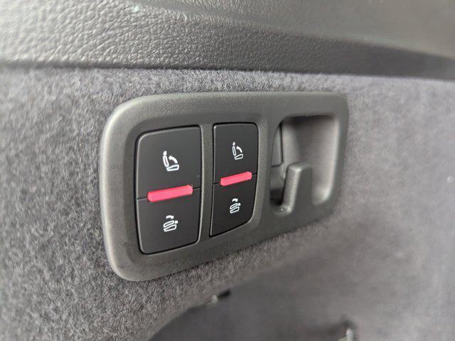 used 2025 Audi Q7 car, priced at $56,988