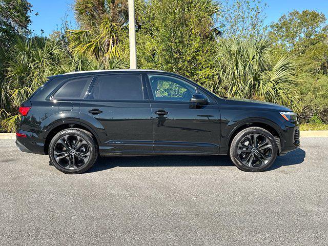 new 2025 Audi Q7 car, priced at $77,605