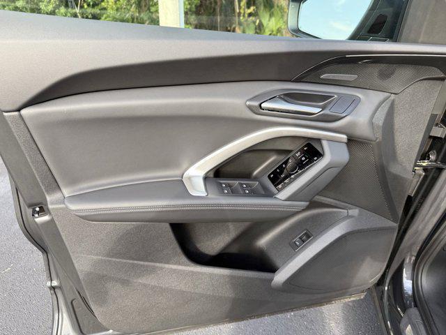 new 2025 Audi Q5 car, priced at $60,175