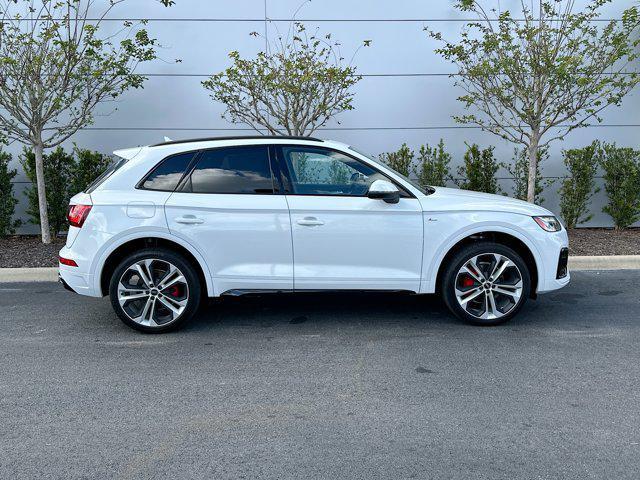 new 2025 Audi Q5 car, priced at $60,250