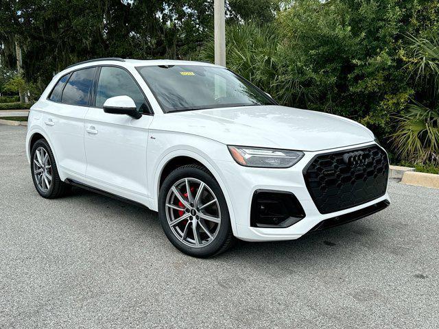 new 2024 Audi Q5 car, priced at $70,290