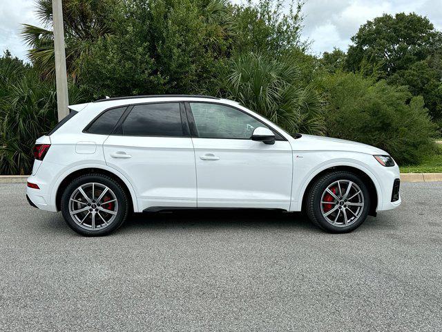 new 2024 Audi Q5 car, priced at $70,290