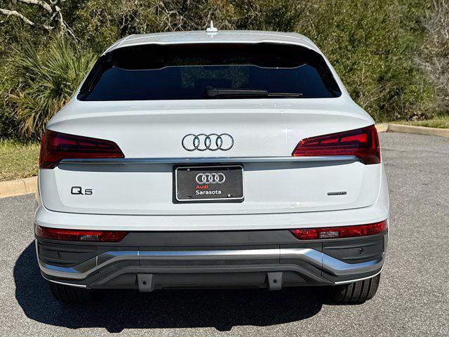 new 2025 Audi Q5 car, priced at $59,950