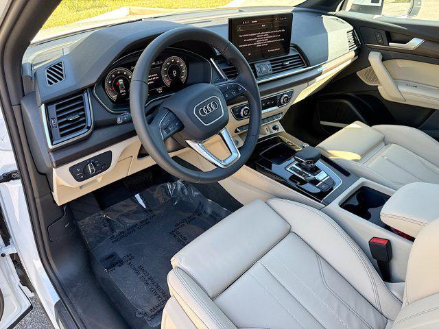 new 2025 Audi Q5 car, priced at $59,950