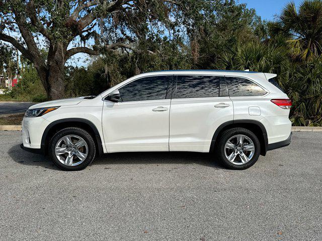 used 2018 Toyota Highlander car, priced at $25,588