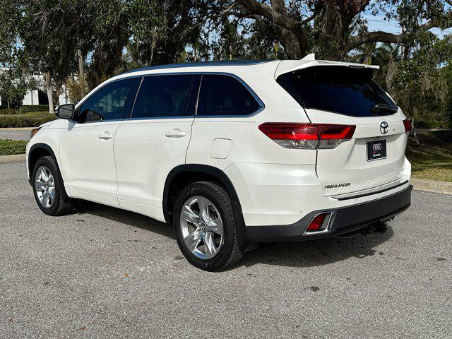 used 2018 Toyota Highlander car, priced at $25,588