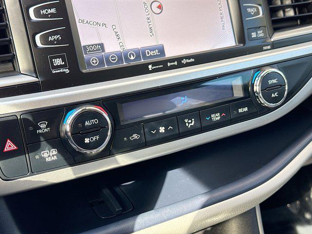 used 2018 Toyota Highlander car, priced at $25,588