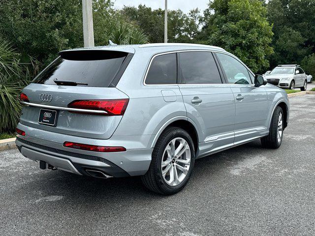 new 2025 Audi Q7 car, priced at $71,930