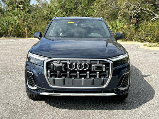 new 2025 Audi Q7 car, priced at $65,455