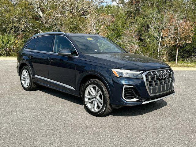 new 2025 Audi Q7 car, priced at $65,455