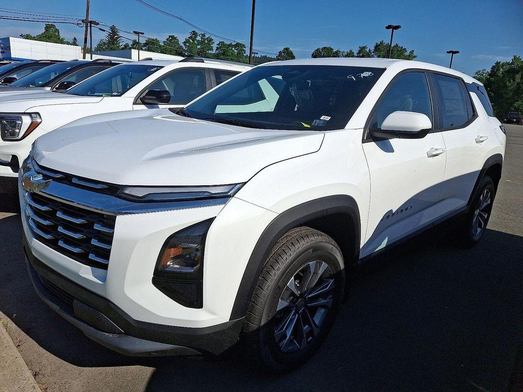 new 2026 Chevrolet Equinox car, priced at $34,630