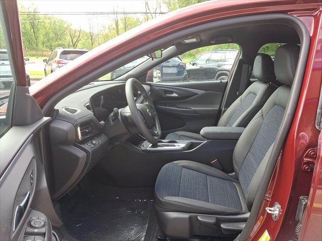 new 2025 Buick Envista car, priced at $26,225