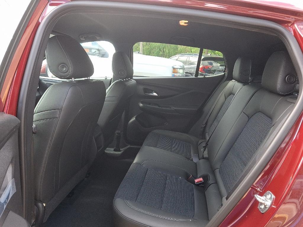 new 2025 Buick Envista car, priced at $26,225