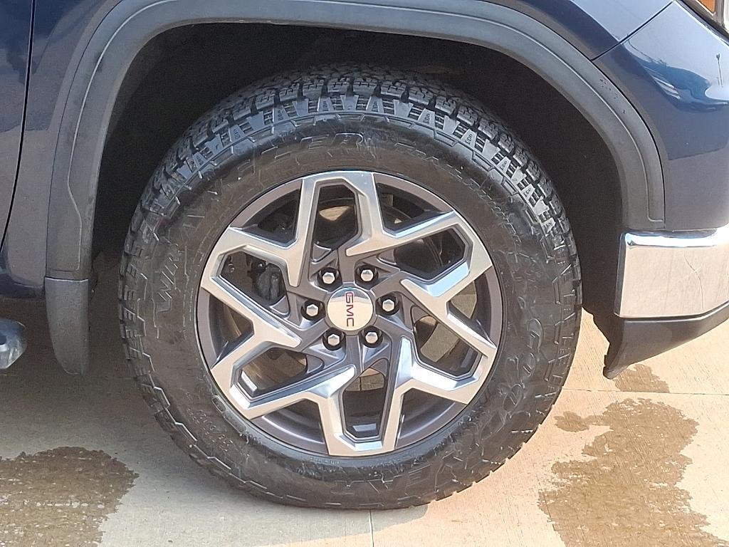 used 2023 GMC Sierra 1500 car, priced at $48,990