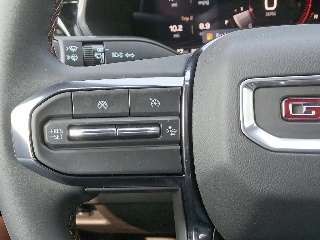new 2025 GMC Canyon car, priced at $48,425
