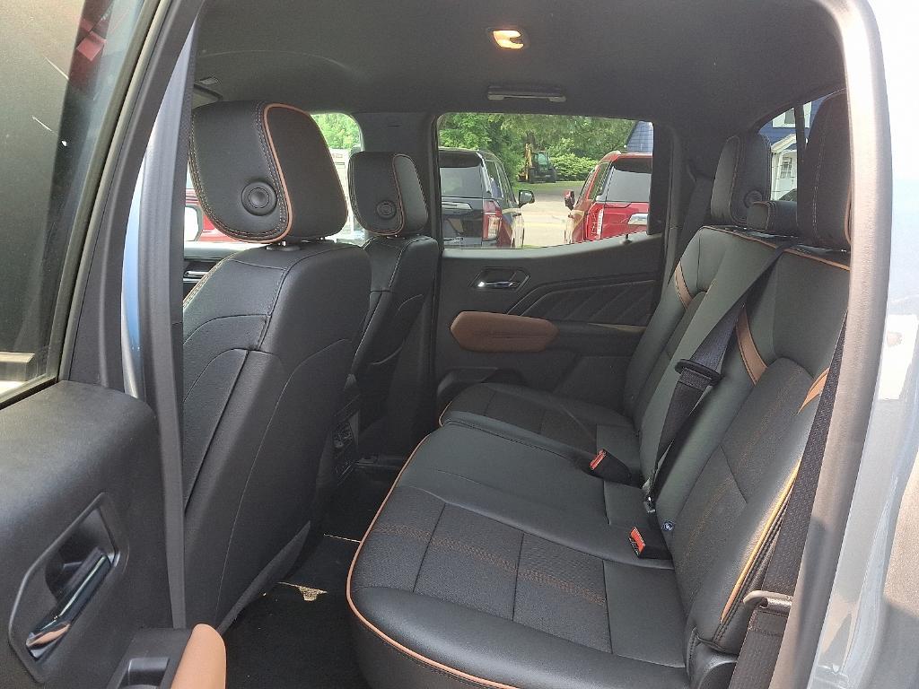 new 2025 GMC Canyon car, priced at $48,425