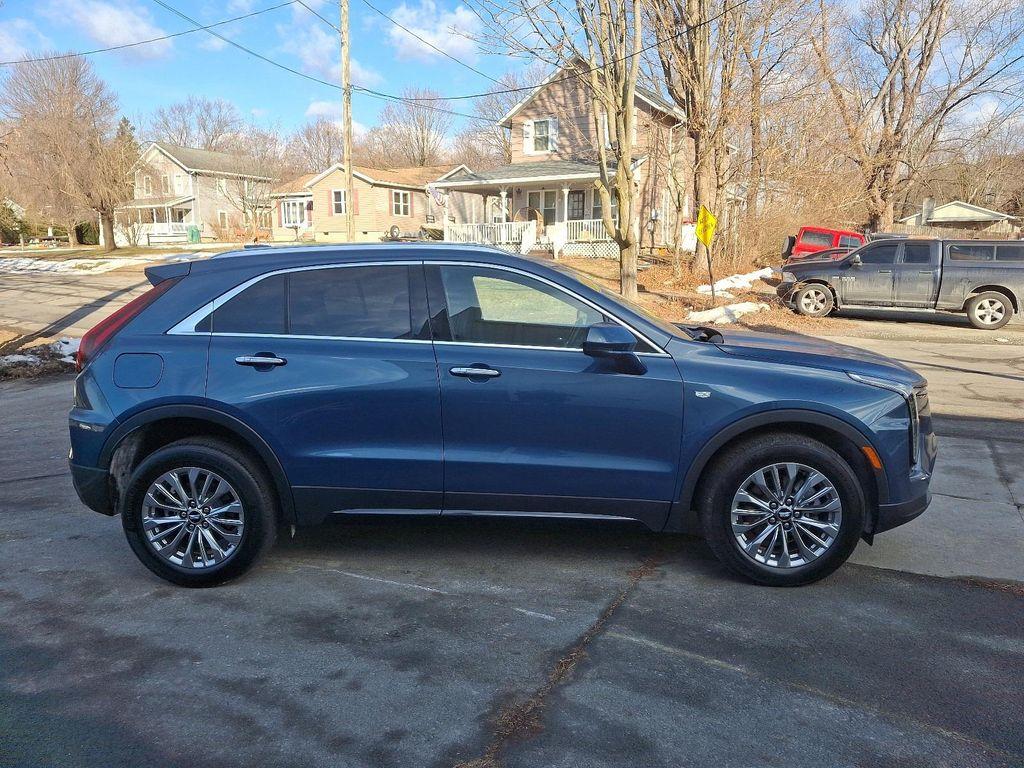 used 2024 Cadillac XT4 car, priced at $33,950
