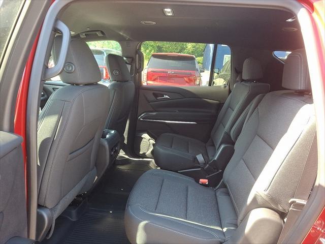 new 2025 Chevrolet Traverse car, priced at $45,890