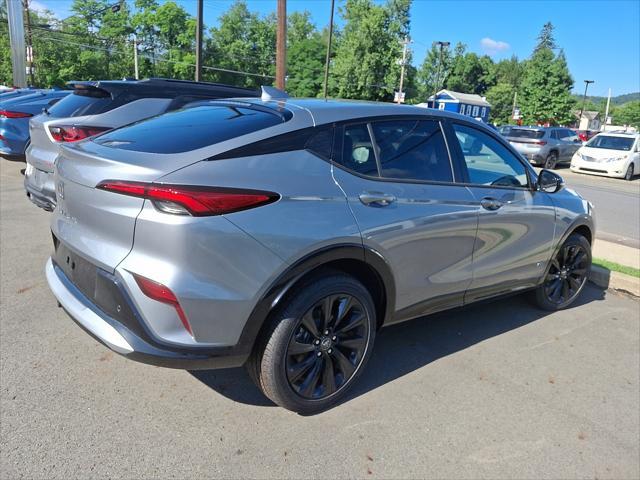 new 2025 Buick Envista car, priced at $30,855