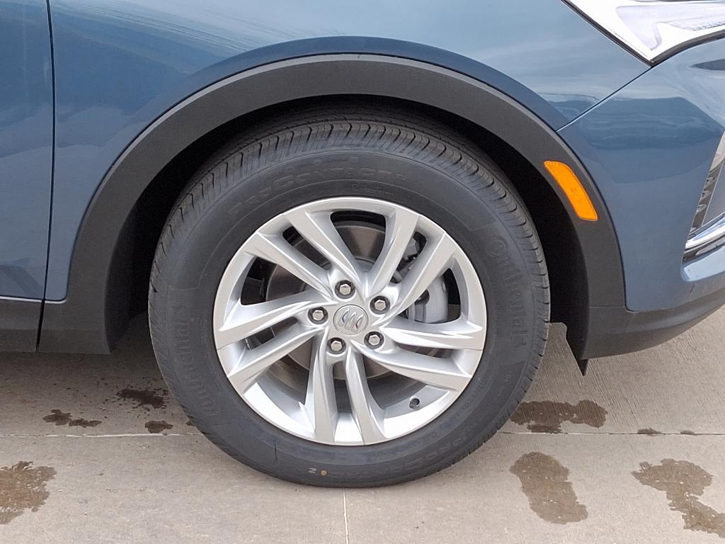 new 2025 Buick Envista car, priced at $27,815