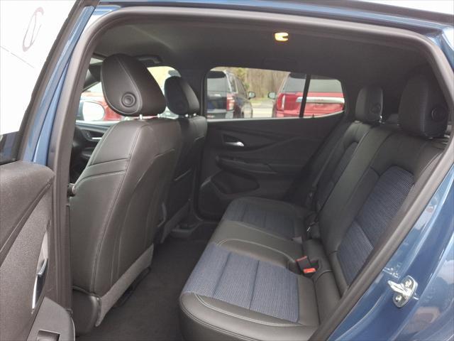 new 2025 Buick Envista car, priced at $27,815