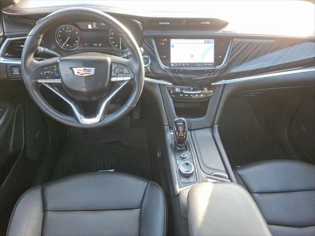 used 2024 Cadillac XT6 car, priced at $48,990