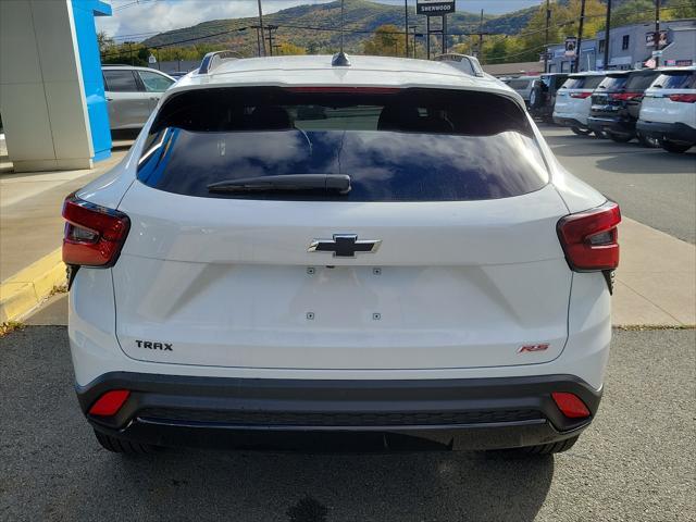 new 2025 Chevrolet Trax car, priced at $27,125