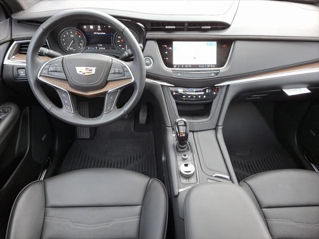 used 2024 Cadillac XT5 car, priced at $48,990