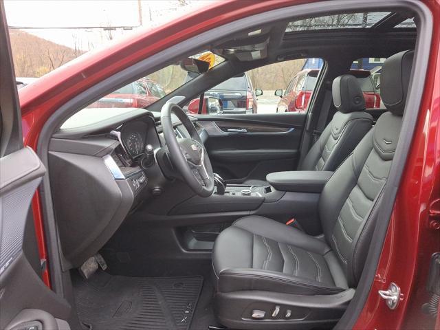 used 2024 Cadillac XT5 car, priced at $48,990