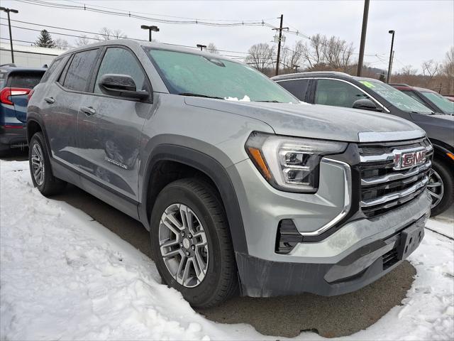 new 2025 GMC Terrain car, priced at $33,890