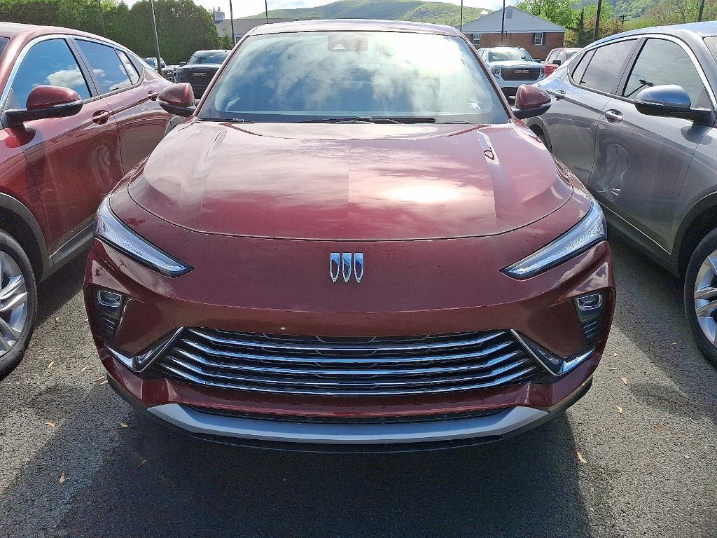 new 2025 Buick Envista car, priced at $26,175
