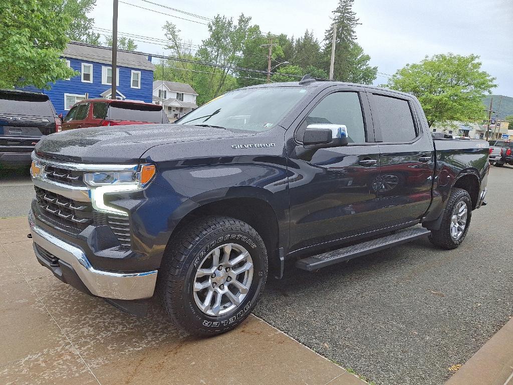 used 2024 Chevrolet Silverado 1500 car, priced at $41,990