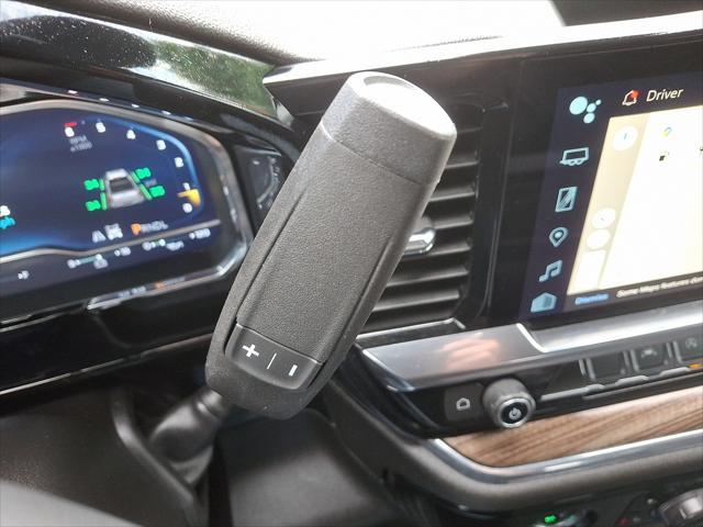 used 2024 Chevrolet Silverado 1500 car, priced at $41,990